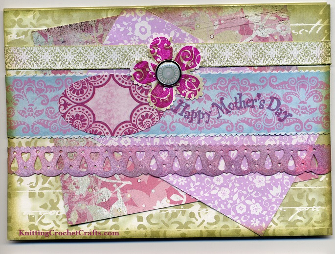 Does your mom love flowers, pastel colors and lacy, feminine things? If so, this sort of card might be just her style.