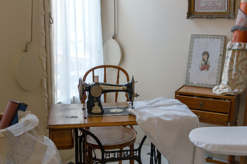 Craft Room With Vintage Sewing Machine. Photo Courtesy of Maria Krasnova.