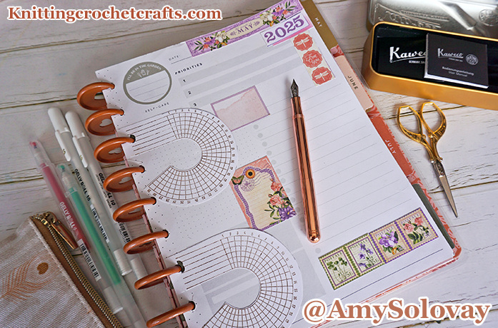 Discbound Planner Dashboard Layout plus a copper fountain pen and Sakura Gelly Roll metallic pens